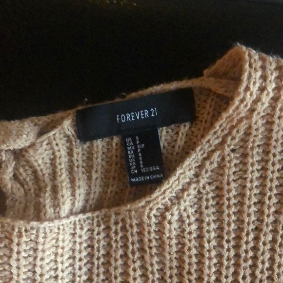 FOREVER 21 cropped bow in back sweater - Picture 3 of 3